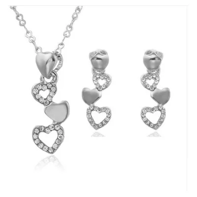 2-delni set nakita v srebrni barvi, HEART